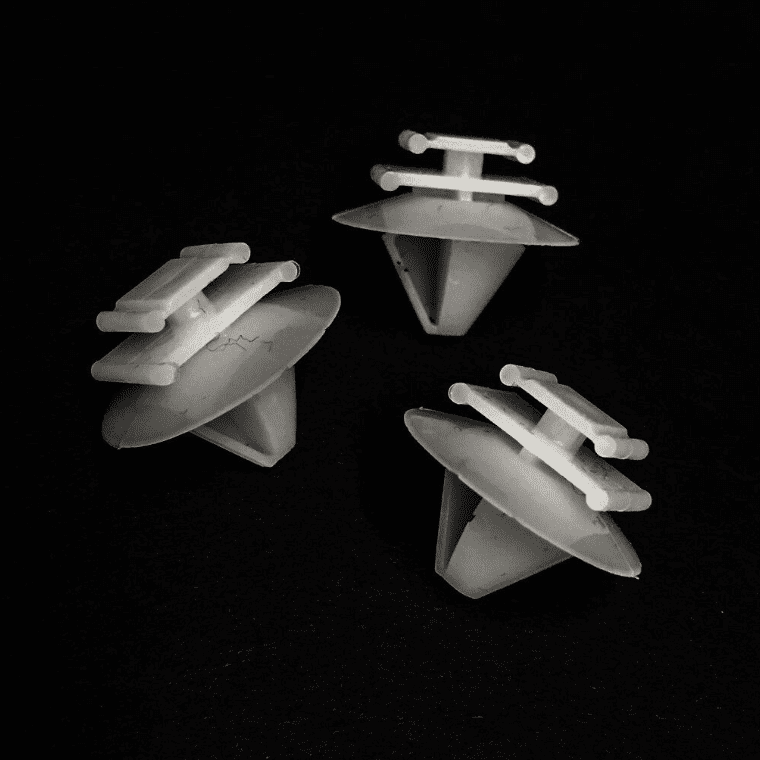 10x Clips for Citroen Fiat Moulding Bumper Air Intake Covering White Plastic