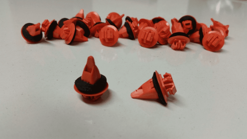 10x Clips for Lexus Wheel Arch Lining Moulding Strip Fastener Orange Plastic