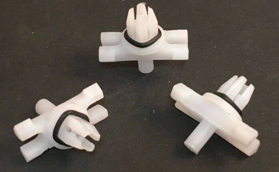 10x Door Ledge Rain Gutter Roof Trim Clips for BMW 3 Series E46