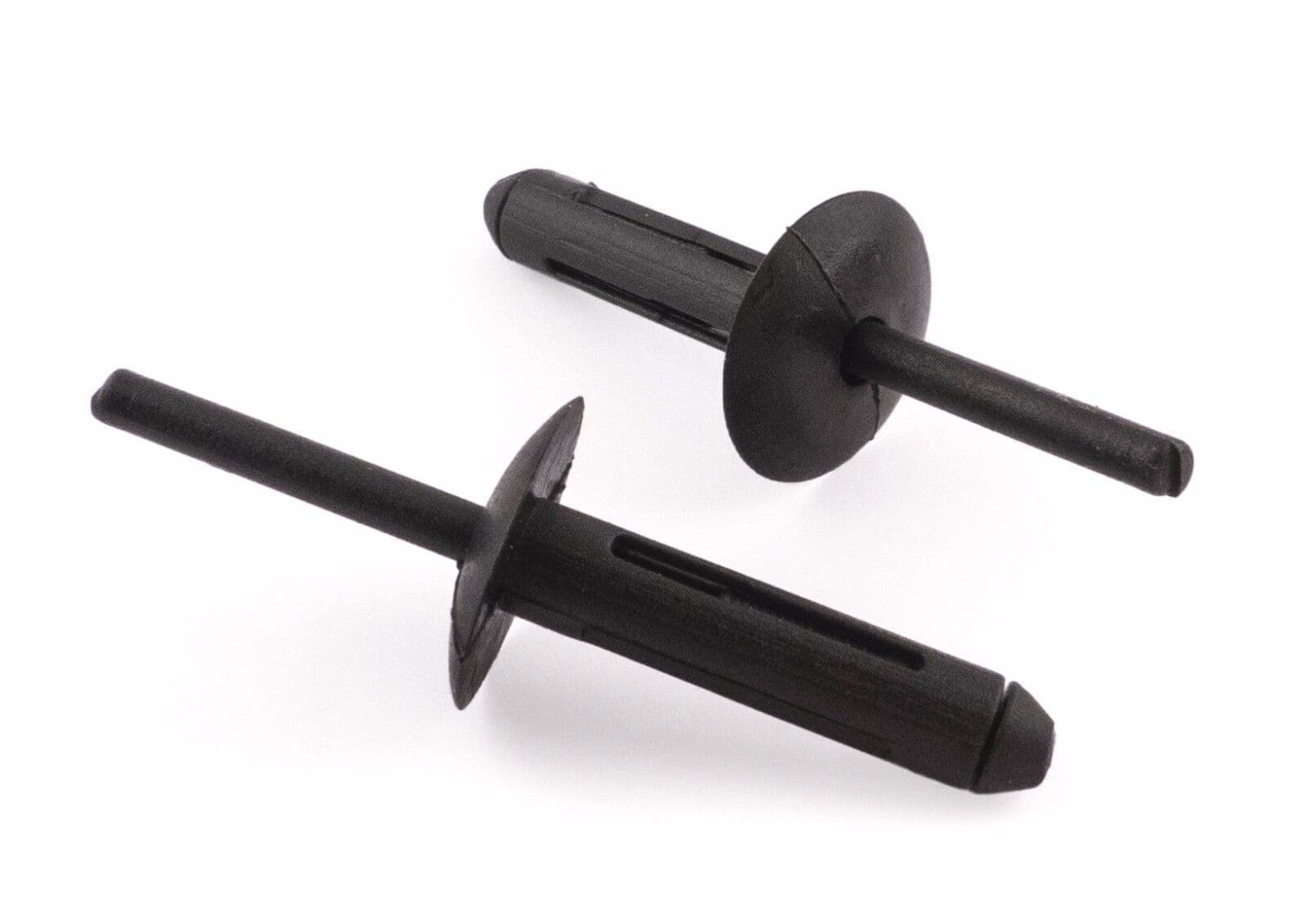 20x Black Plastic Fastener Mounting Clips for Chrysler Jeep Door Trim 34201631