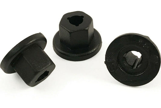 20x Unthreaded Plastic Nuts for BMW Series 1, 3 & 5 Trim, Carpet & Sensor Mounts