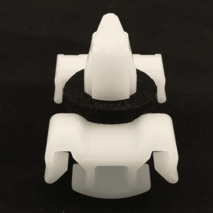 2x White Clips Panel Fastener for Land Rover Exterior Lower Door Trim Dyc000122
