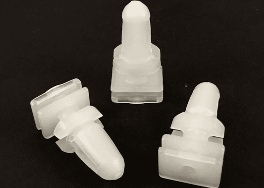 4x Clear White Plastic Trim Clips Clamp Fixings for BMW Door Sill 51478234047