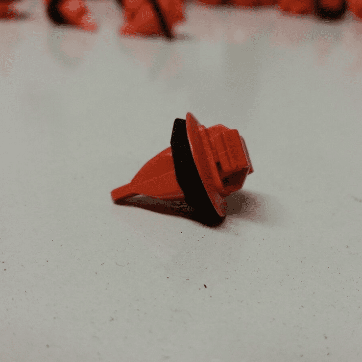 50x Orange Plastic Clips for Toyota Land Cruiser Prado Wheel Arch Trim
