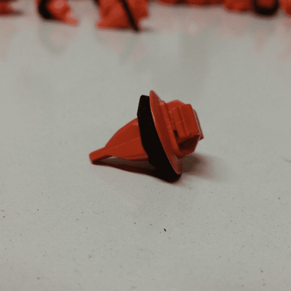 50x Orange Plastic Clips for Toyota Land Cruiser Prado Wheel Arch Trim