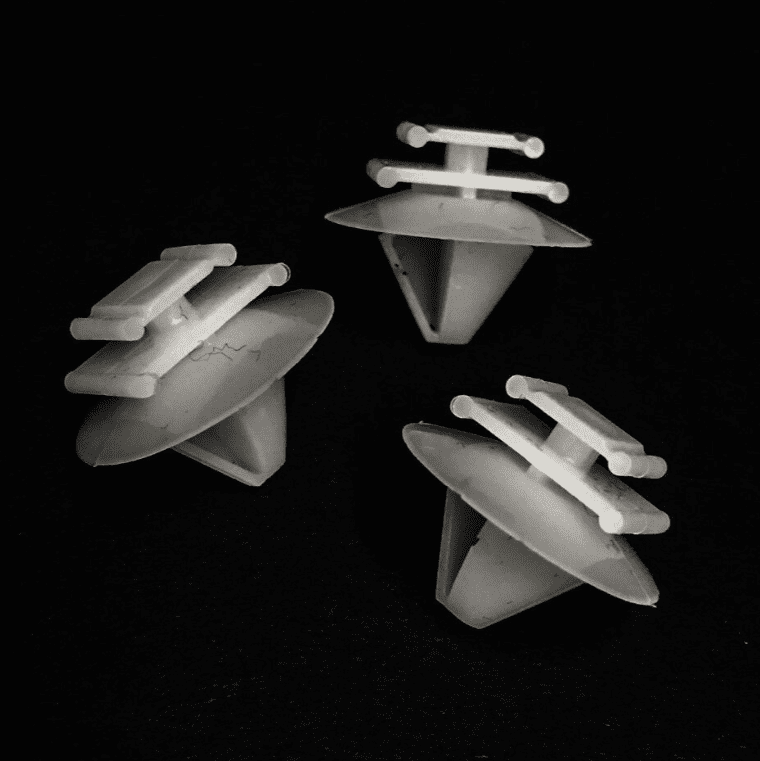 5x White Plastic Clips for Citroen Fiat Moulding Bumper Air Intake Covering