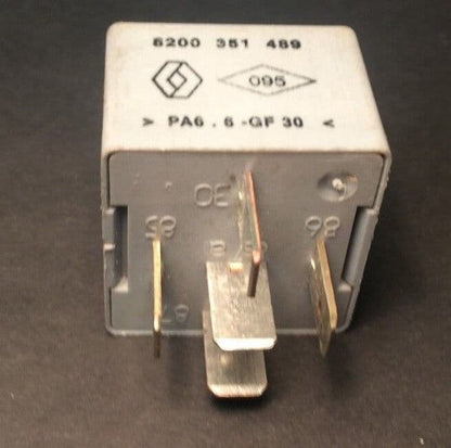 Grey Relay for Renault 20 241 077/8200 35 489 Electrical Car Component